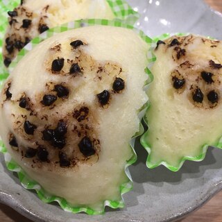 ホットケーキミックスでふわふわ蒸しパン